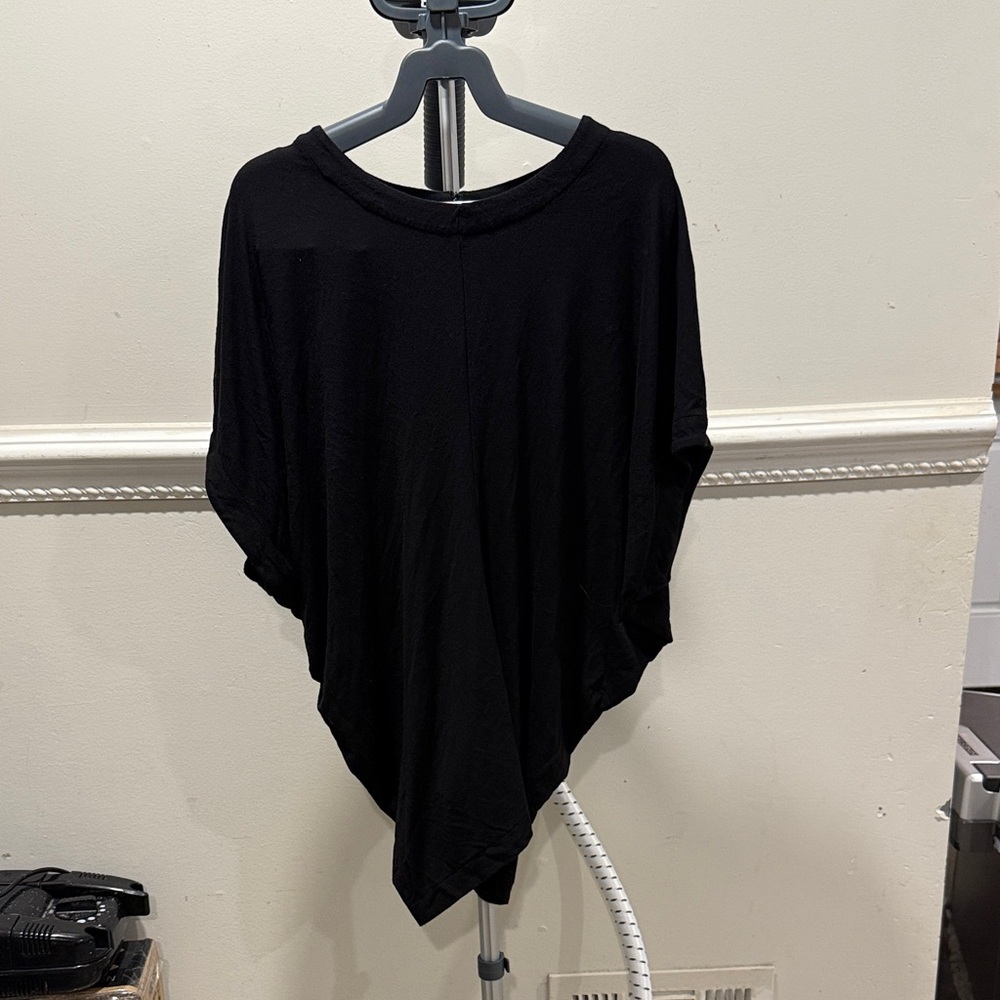 Ann Taylor Classic Black Top with Zipper